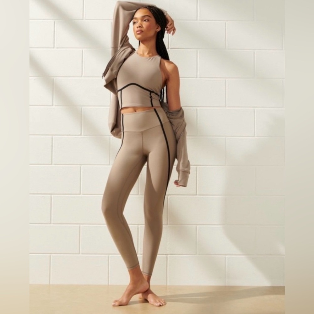 YPB sculptLUX Legging